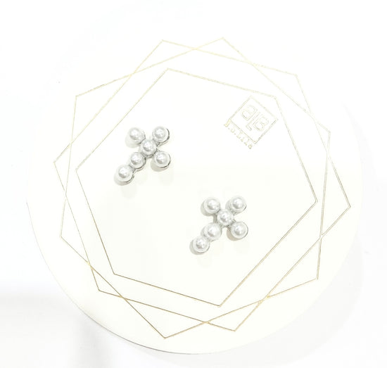 Pearly Gates Studs - Silver
