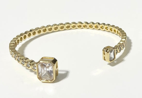Go Girl Bracelet Cuff - Gold